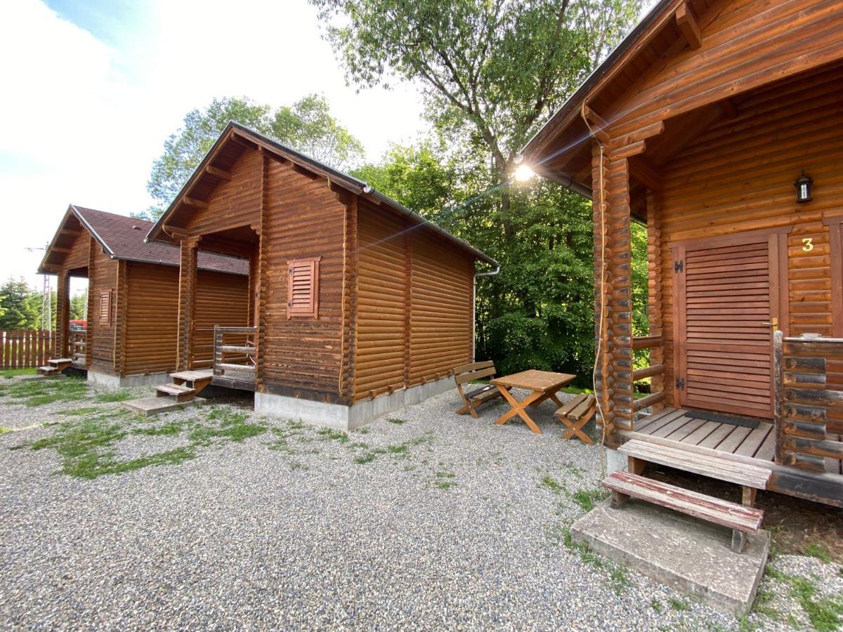 Gyopar Wooden Houses Извоаре Экстерьер фото